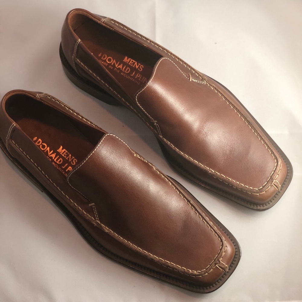 NWT- Donald J Pliner Perugia Dress Loafers